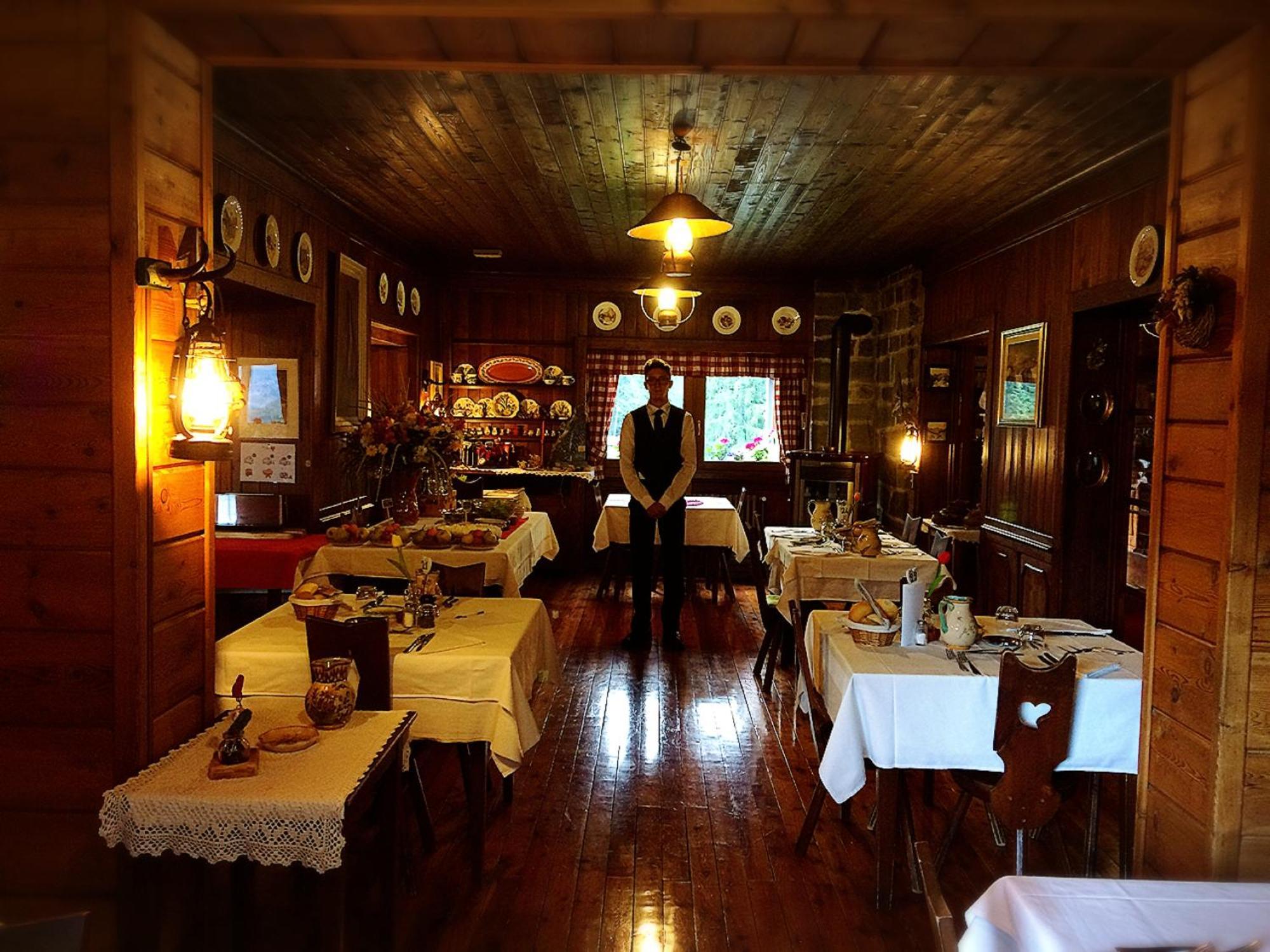 Albergo Villa Anna Maria Champoluc Esterno foto