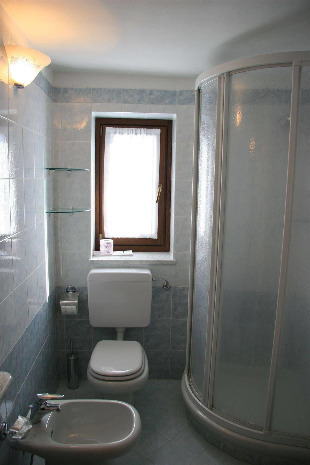 Albergo Villa Anna Maria Champoluc Esterno foto