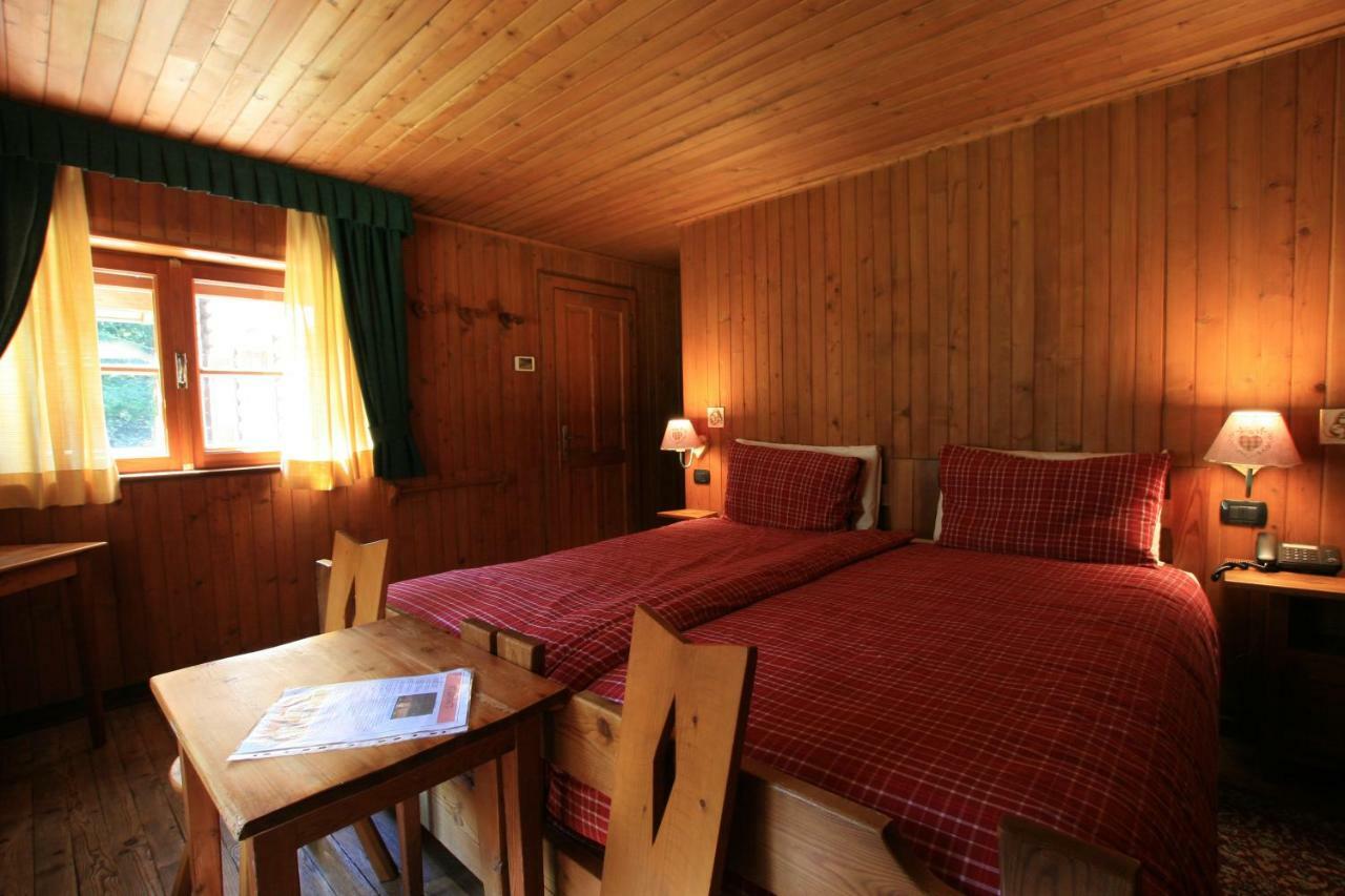 Albergo Villa Anna Maria Champoluc Esterno foto