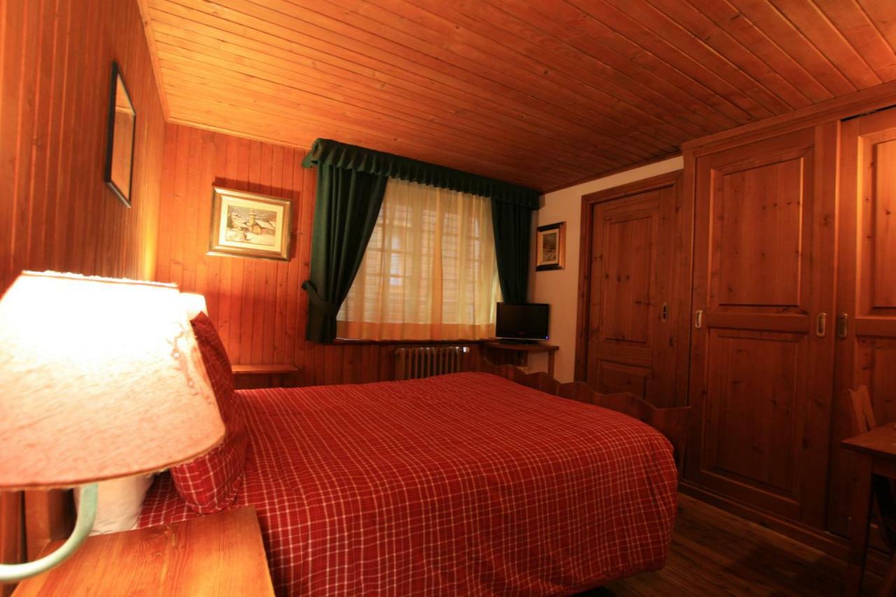 Albergo Villa Anna Maria Champoluc Esterno foto
