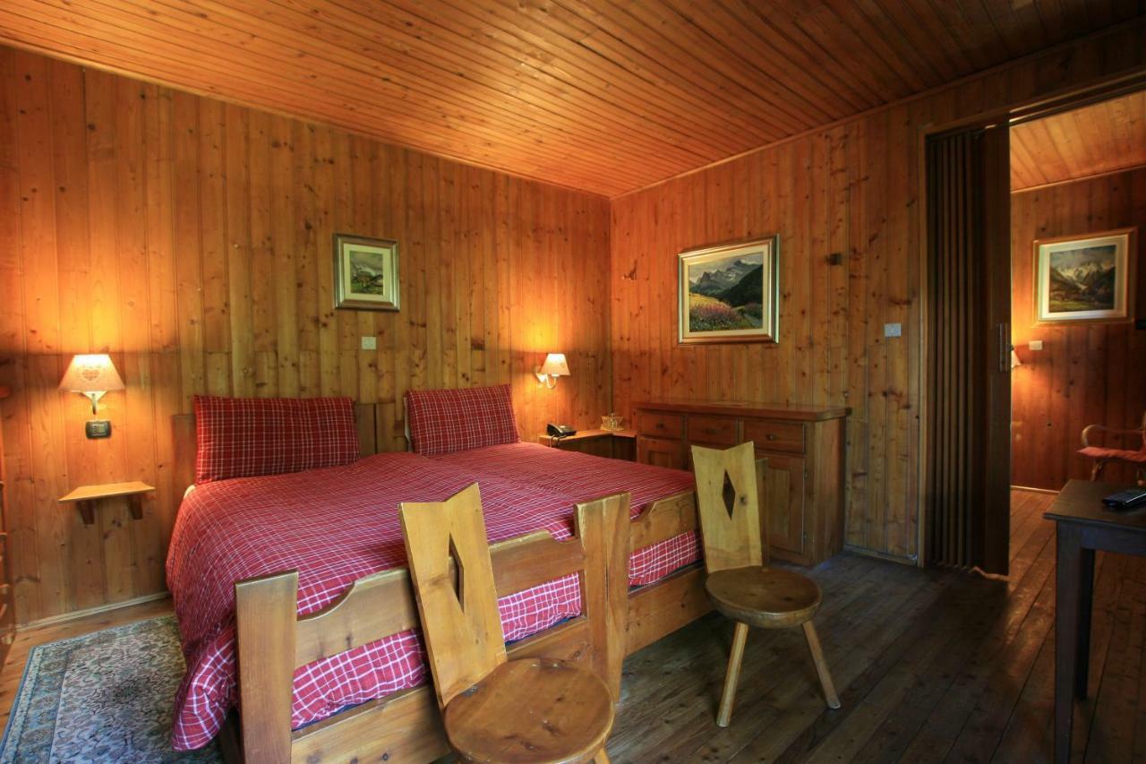 Albergo Villa Anna Maria Champoluc Esterno foto