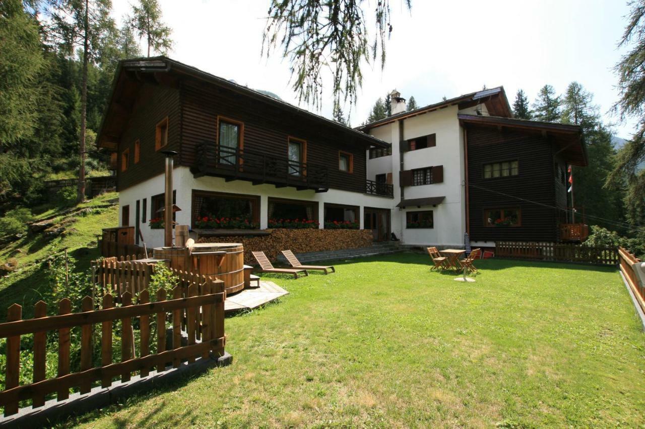 Albergo Villa Anna Maria Champoluc Esterno foto