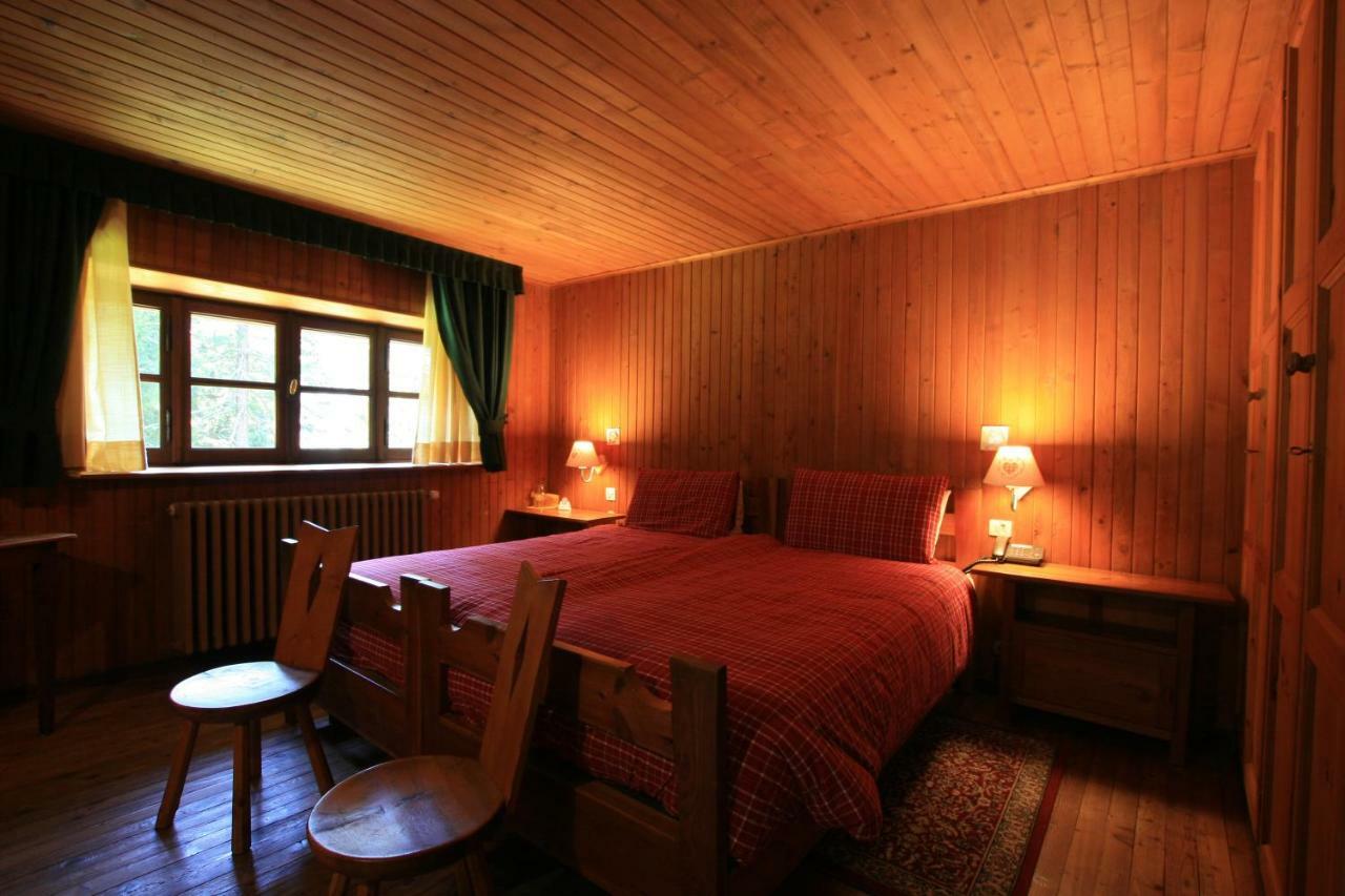 Albergo Villa Anna Maria Champoluc Esterno foto